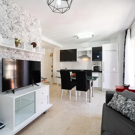 Holidays2malaga Ancha Del Carmen Aacc, Lift, Wifi Apartment