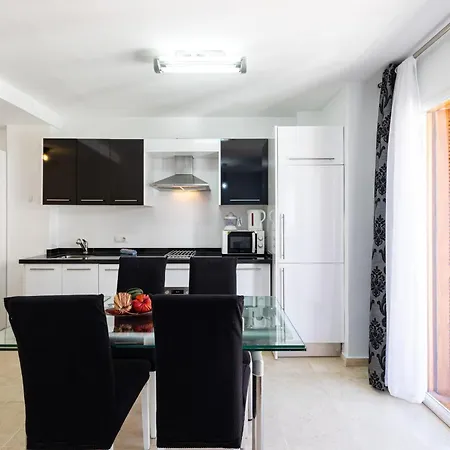 Holidays2malaga Ancha Del Carmen Aacc, Lift, Wifi * Malaga