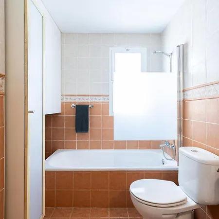 Apartment Holidays2malaga Ancha Del Carmen Aacc, Lift, Wifi Malaga